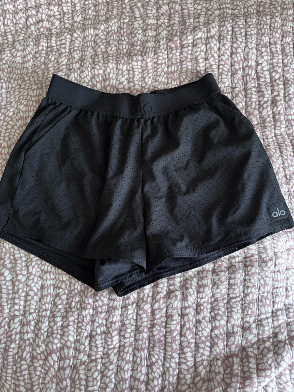 Alo Mesh Mirage Shorts Black